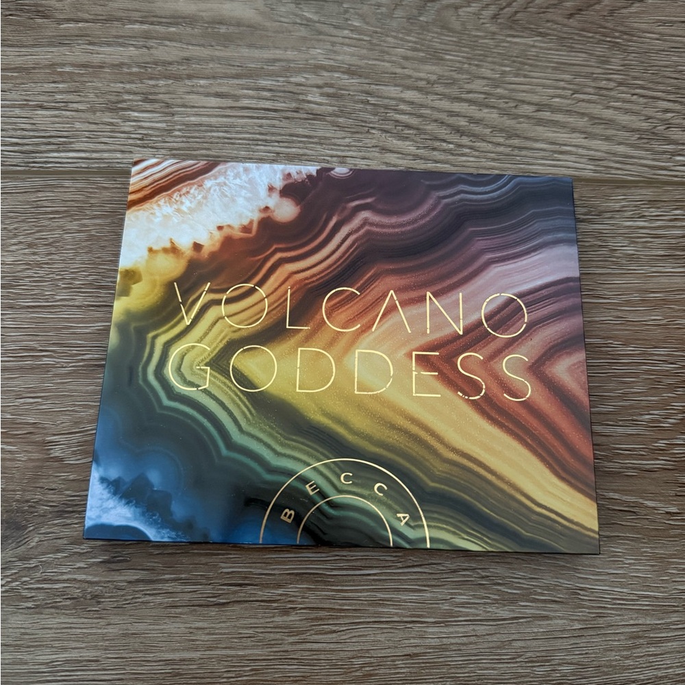 Becca Cosmetics Volcano Eyeshadow Goddess Pallet